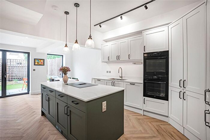 4 Bedroom Terraced House For Sale In Crowborough Road, Furzedown, SW17