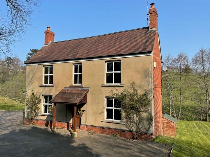 3 Bedroom Detached House To Rent In Uley Road, Dursley, GL11