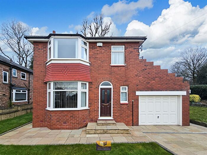 3 Bedroom Detached House For Sale In Moorville Road, Salford, M6