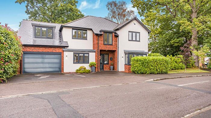 5 Bedroom Detached House For Sale In Penns Lake Road, Sutton Coldfield, B76
