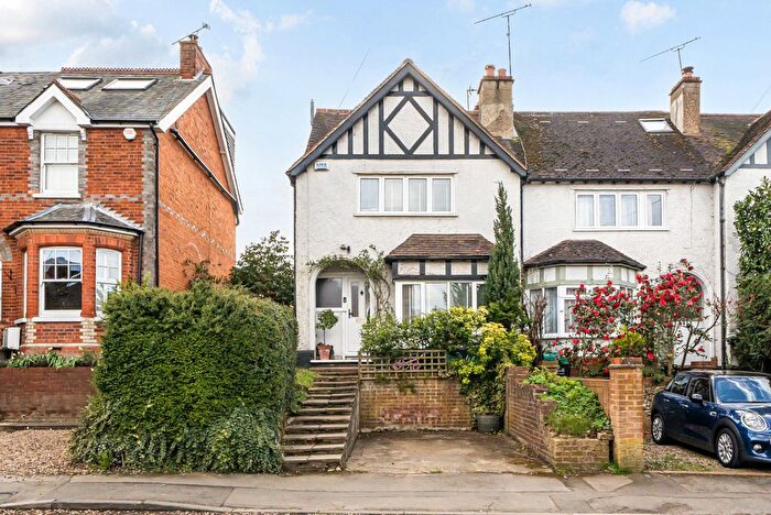 3 Bedroom End Of Terrace House For Sale In Victoria Road, Wargrave, Reading, Berkshire, RG10