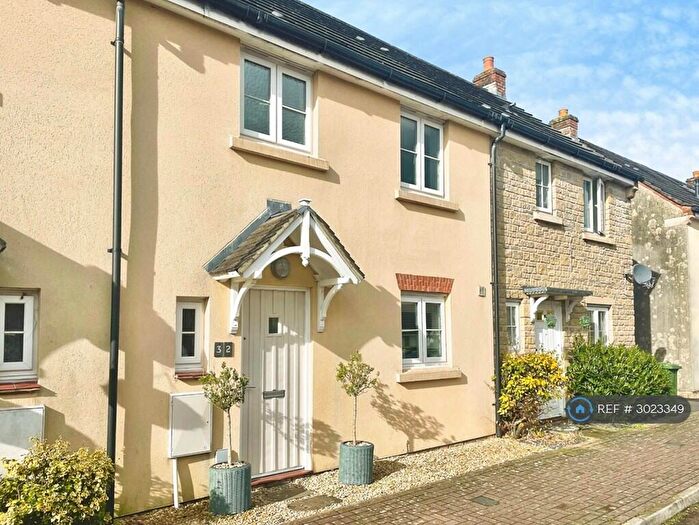 3 Bedroom Terraced House To Rent In Ellworthy Court, Frome, BA11