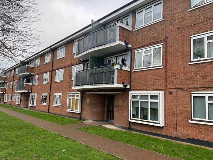 2 Bedroom Flat To Rent In Bader Way, Hornchurch, London, RM13
