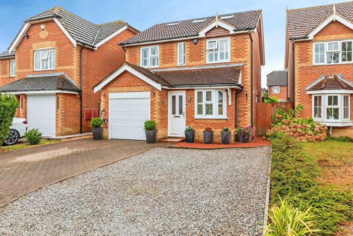 4 Bedroom Detached House For Sale In Wilks Close, Rainham, Kent, ME8
