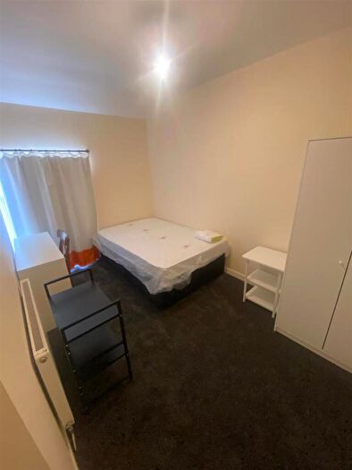 1 Bedroom Private Hall To Rent In Brook Street, Treforest, Pontypridd, CF37