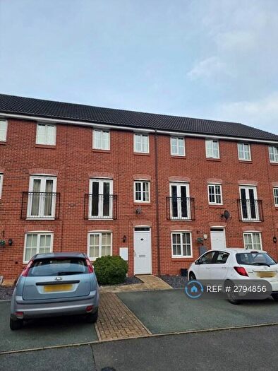 4 Bedroom Terraced House To Rent In Sorrell Gardens, Newcastle, ST5