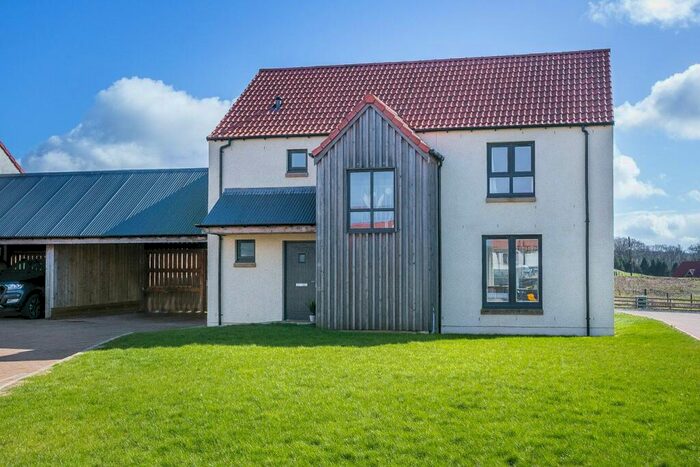 3 Bedroom Detached House For Sale In Star, Glenrothes, KY7