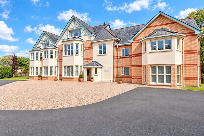 2 Bedroom Apartment For Sale In Fortescue Road, Barnstaple, Devon, EX32