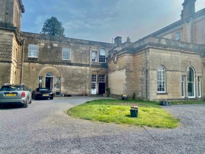 2 Bedroom Apartment To Rent In Ammerdown, Radstock, BA3