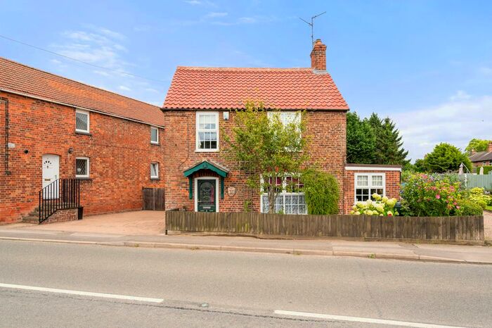 2 Bedroom Detached House For Sale In Station Street, Donington, Spalding, PE11