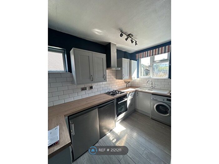 2 Bedroom Flat To Rent In Copse Lane, Marston, Oxford, OX3