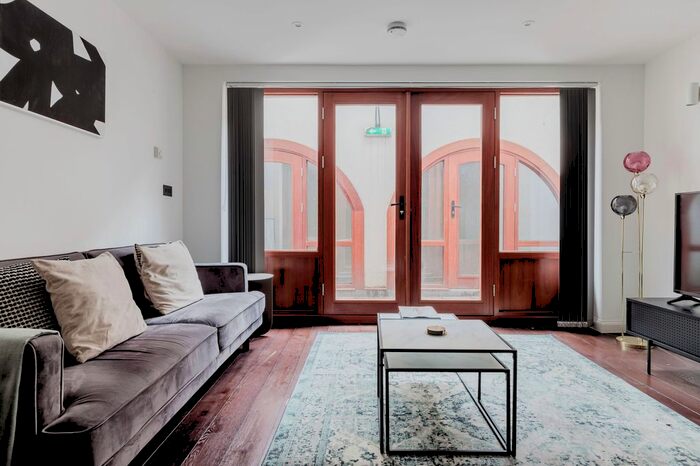 1 Bedroom Flat To Rent In Fitzrovia, London, W1T