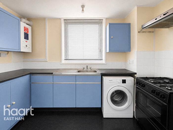 1 Bedroom Apartment To Rent In Marlow Road, London, E6
