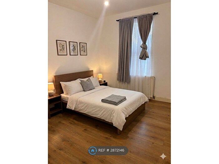 2 Bedroom Flat To Rent In William St, London, E10