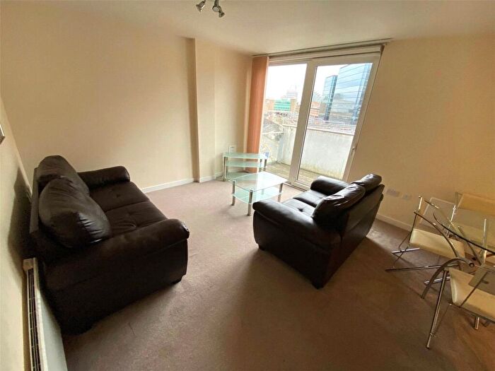 2 Bedroom Apartment To Rent In Spectrum Block, Blackfriars Road, Manchester City Centre, Salford, M3