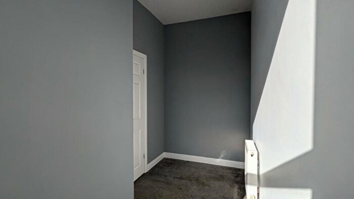 2 Bedroom End Of Terrace House For Sale In Cambridge Street, Stalybridge, SK15