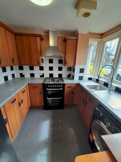 3 Bedroom Terraced House To Rent In Peacock Close, Dagenham, RM8