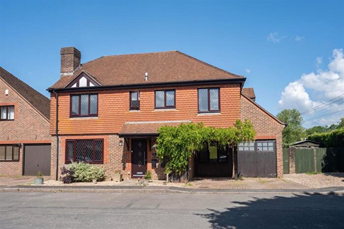 4 Bedroom Detached House For Sale In Swan Close, South Chailey, Lewes, BN8