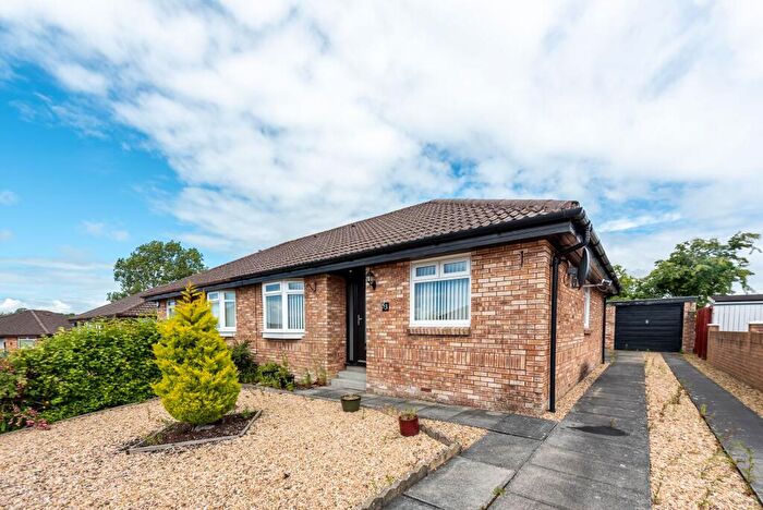 2 Bedroom Semi-Detached Bungalow To Rent In Church Drive, Mossblown, KA6