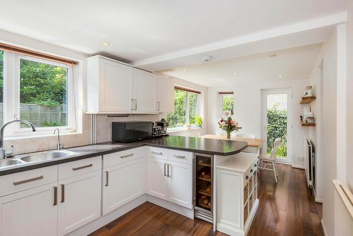 4 Bedroom Detached House To Rent In Bosville Avenue, Sevenoaks, TN13