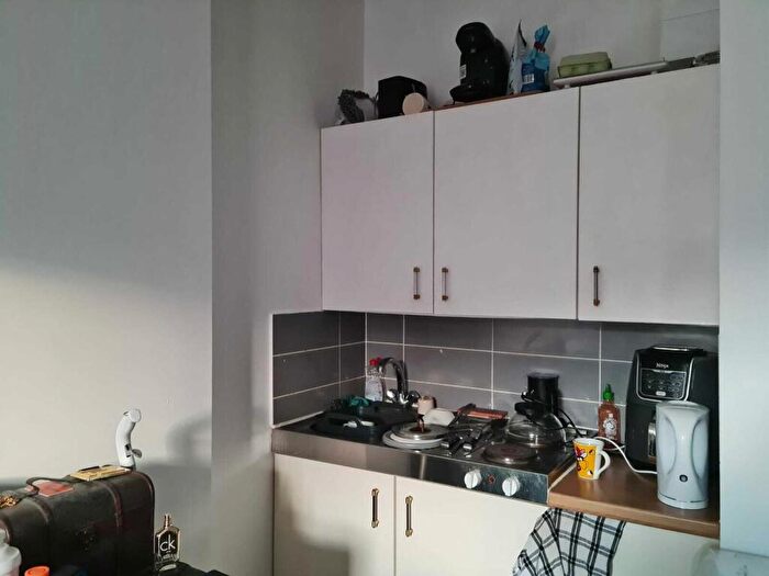 Studio To Rent In Studio For Student In Central Charminster, BH3