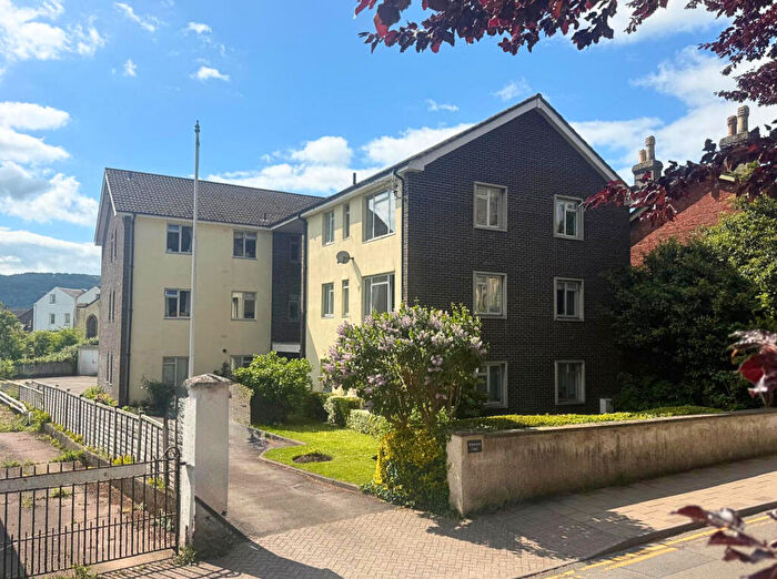 2 Bedroom Apartment For Sale In Whitecross Street, Monmouth, NP25