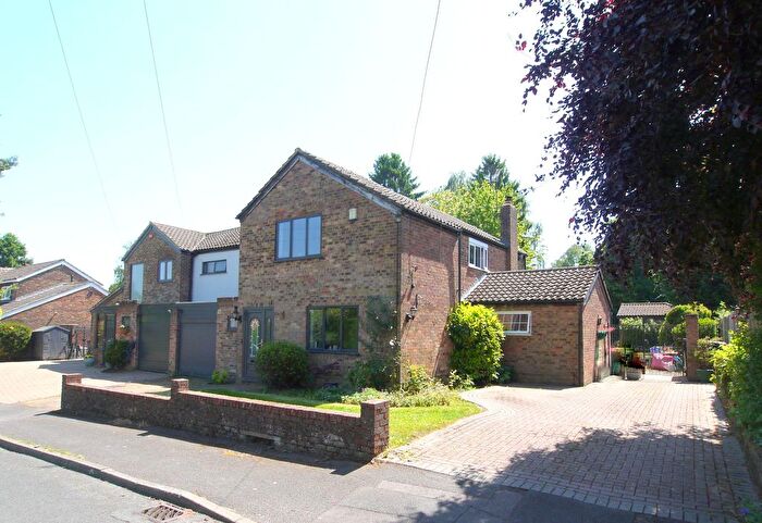 5 Bedroom Semi-Detached House For Sale In The Meadows, Halstead, Sevenoaks, TN14