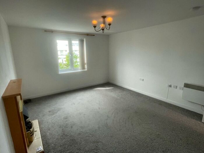 2 Bedroom Flat To Rent In Regency Apartments Citadel East, Newcastle Upon Tyne, NE12