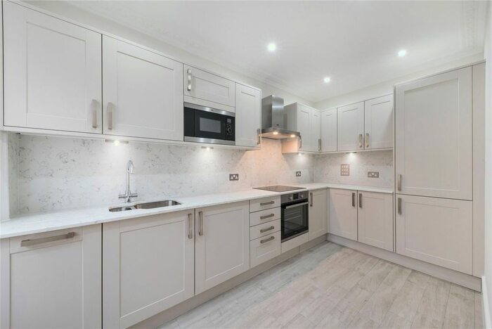1 Bedroom Flat To Rent In Gower Street, Bloomsbury, WC1E