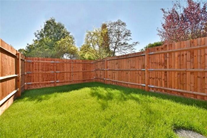 1 Bedroom Apartment To Rent In Dartmouth Road, London, NW2