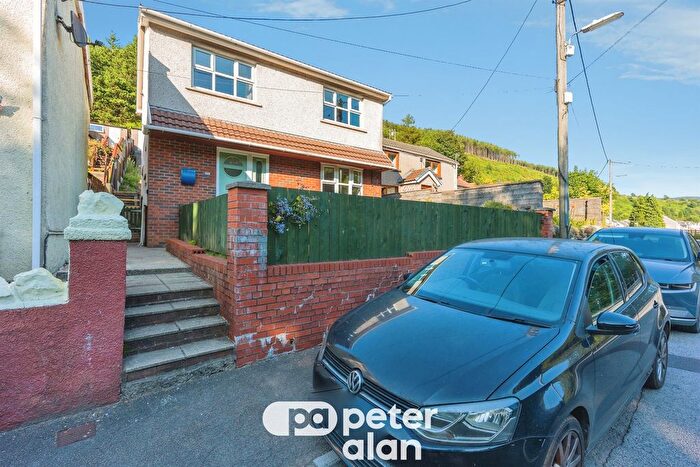 4 Bedroom Detached House For Sale In Cerrig Llwydion, Pontrhydyfen, Port Talbot, SA12