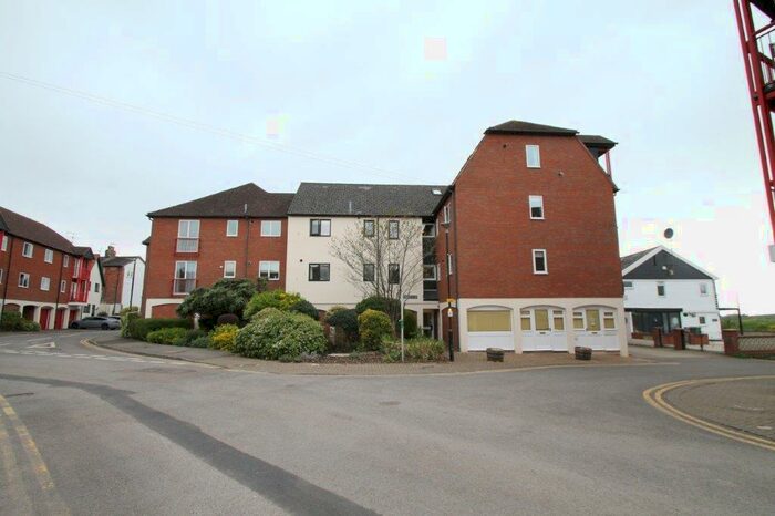 2 Bedroom Flat To Rent In Nailors Court, Back Of Avon, Tewkesbury, GL20