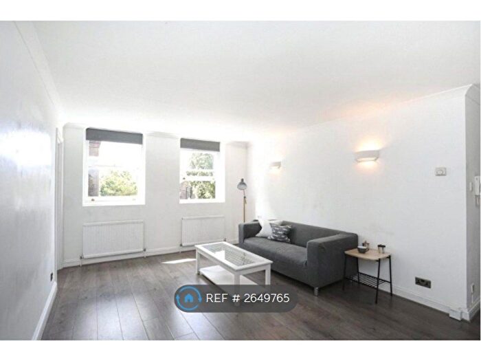 1 Bedroom Flat To Rent In Wood Close, London, E2