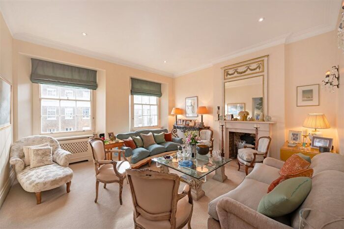5 Bedroom Flat For Sale In Eaton Place, Belgravia ., SW1X