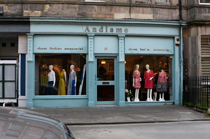 Studio To Rent In Forbes Road, Bruntsfield, Edinburgh, EH10