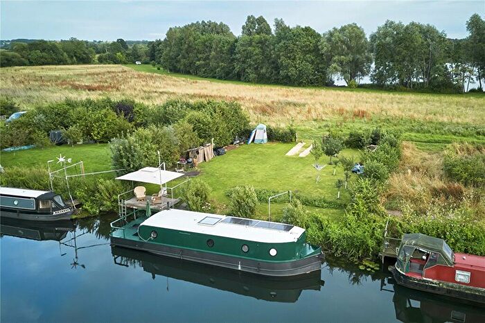 1 Bedroom Property For Sale In Manor Meadows, Fotheringhay Road, Tansor, PE8