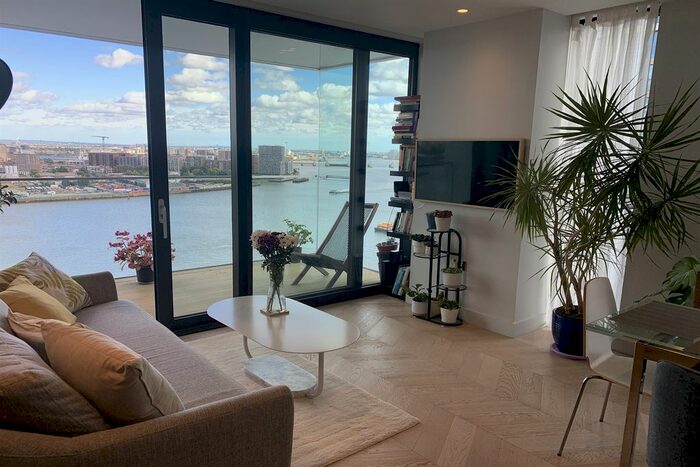 2 Bedroom Flat To Rent In Tidemill Square, London, SE10