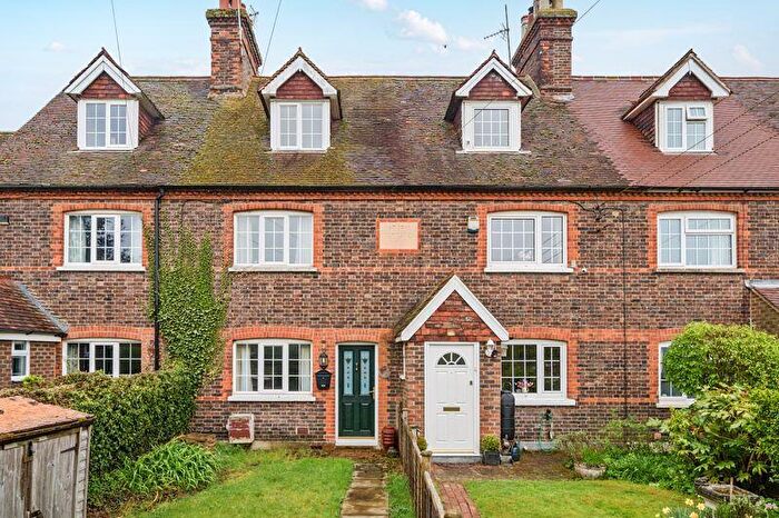 2 Bedroom Terraced House For Sale In Maidstone Road, Nettlestead, ME18