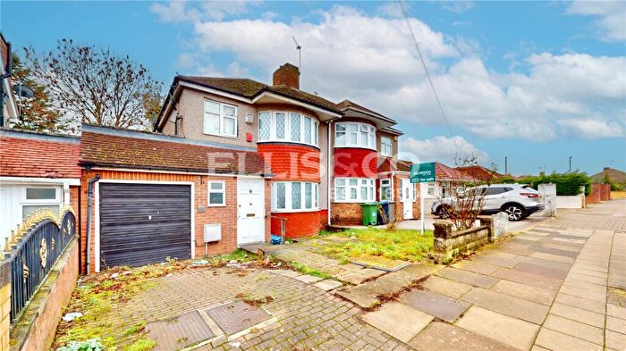 3 Bedroom Semi Detached House For Sale In Chaplin Road, Wembley, HA0