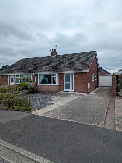 2 Bedroom Bungalow To Rent In Top Acre, Hutton, PR4
