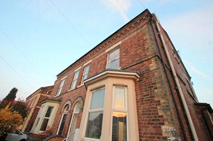 1 Bedroom House To Rent In Beeston, Nottingham, NG9