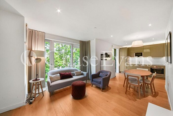 Studio To Rent In Victory Place, Trafalgar Place, Elephant Amp; Castle, London, SE17