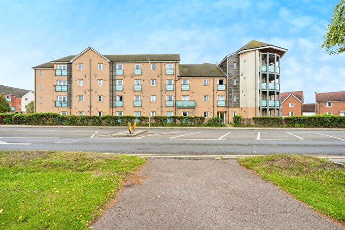 1 Bedroom Apartment For Sale In Daimler Drive, Dunstable, LU6