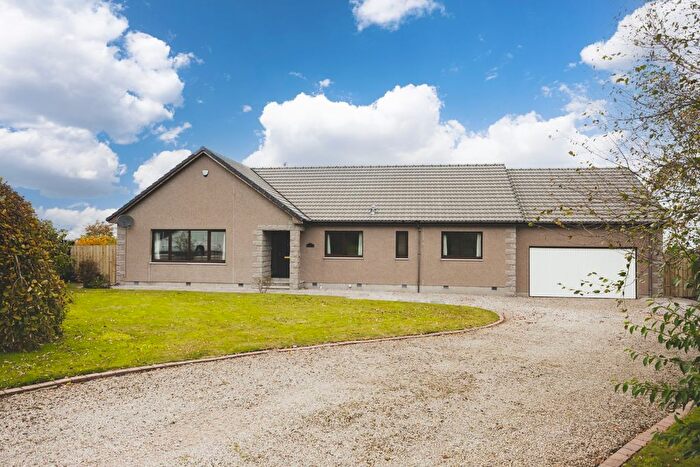 4 Bedroom Detached Bungalow To Rent In The Fold, Whiterashes, Aberdeen, Aberdeenshire, AB21