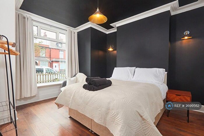 4 Bedroom Terraced House To Rent In Victoria Avenue, Leeds, LS9