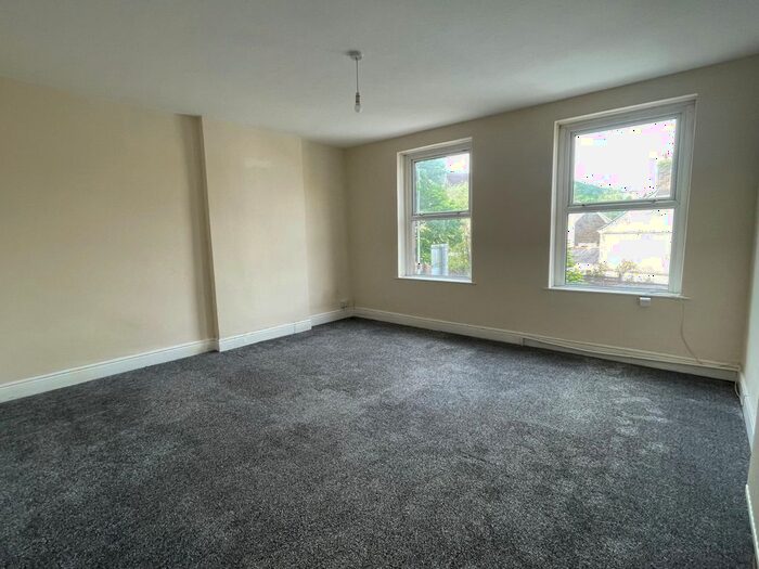 1 Bedroom Flat To Rent In Herbert Street, Pontardawe, Swansea, SA8