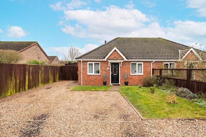 2 Bedroom Semi-Detached Bungalow For Sale In Loddon Road, Ditchingham, NR35
