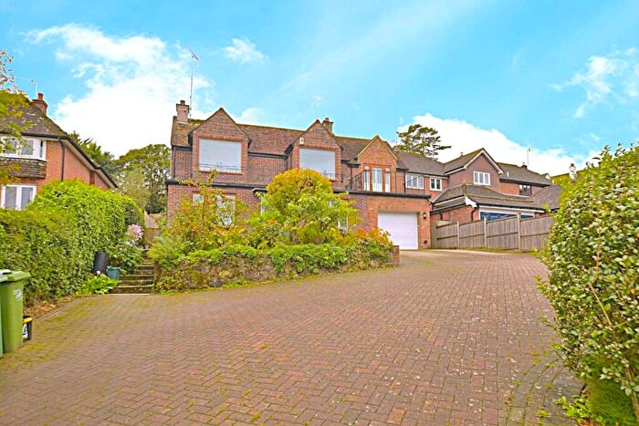 3 Bedroom Detached House For Sale In London Road, Hythe, CT21