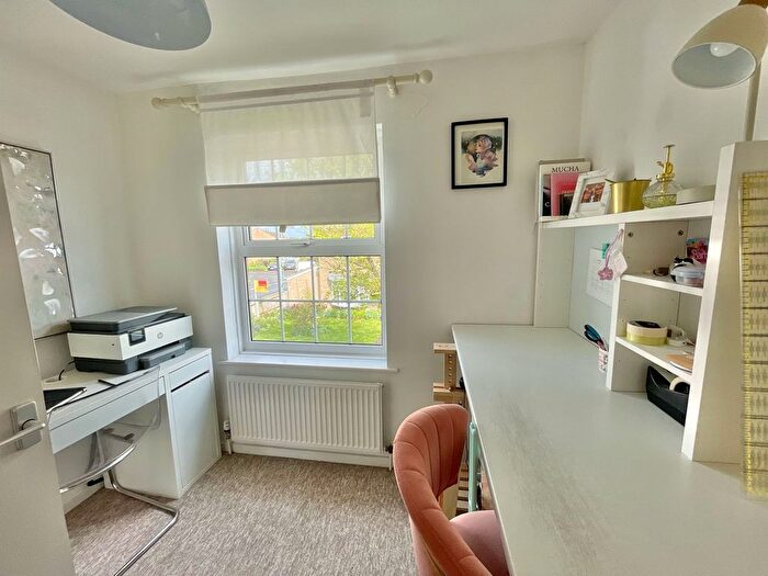 3 Bedroom Terraced House For Sale In Fosseway Avenue, Moreton-In-Marsh, GL56