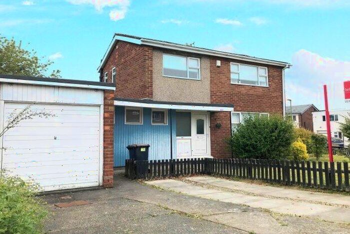 2 Bedroom Property To Rent In Moor Crescent, Durham, DH1